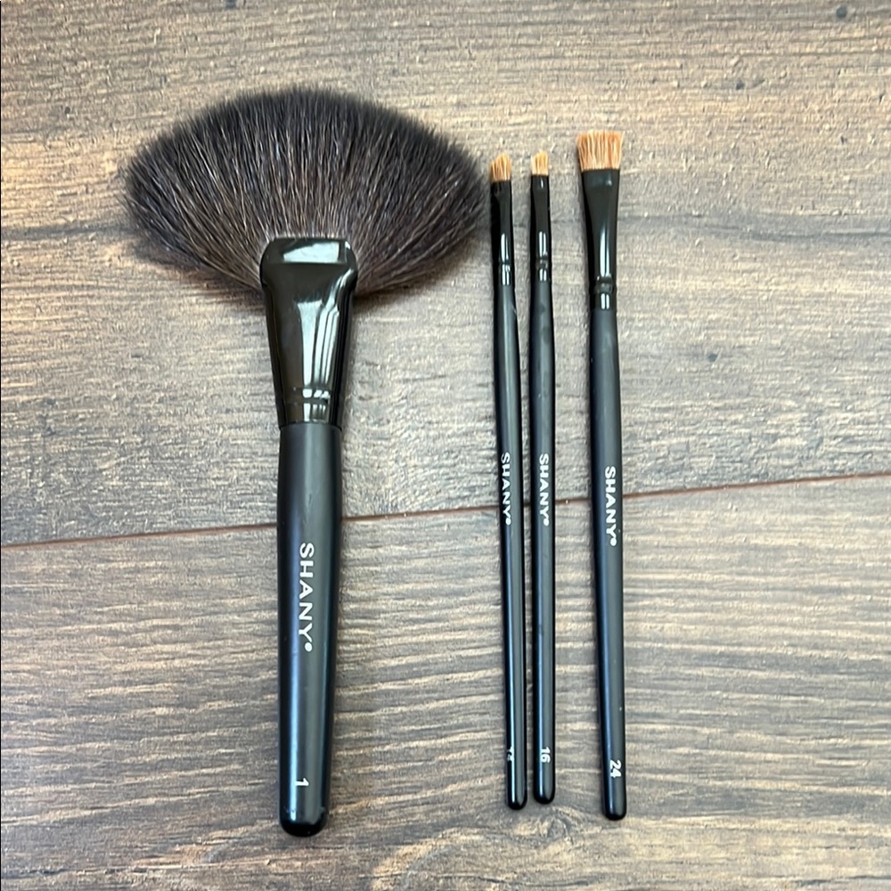 SHAN Black Makeup Brush Set